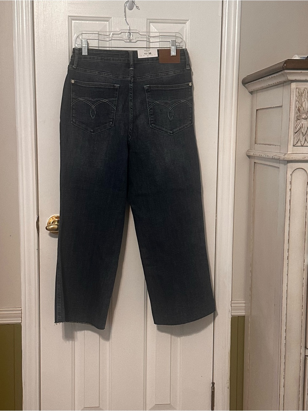 Judy Blue Black High Waist Wide Leg Crop Jeans